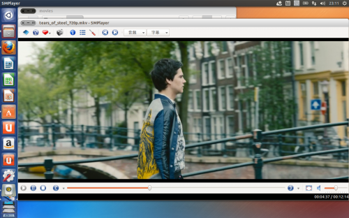 Ubuntukylin13.04smplayer01