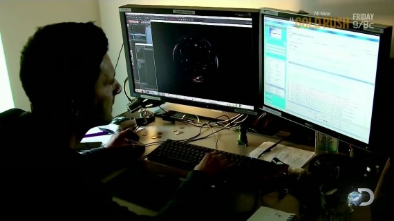 Wormhole-in-Interstellar-Movie-Designed-with-a-Linux-OS-465762-2