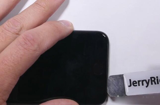 教你换苹果电池，妙手回春救iPhone 7教你换苹果电池，妙手回春救iPhone 7