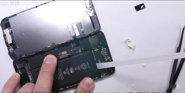 教你换苹果电池，妙手回春救iPhone 7教你换苹果电池，妙手回春救iPhone 7