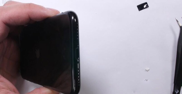 教你换苹果电池，妙手回春救iPhone 7教你换苹果电池，妙手回春救iPhone 7